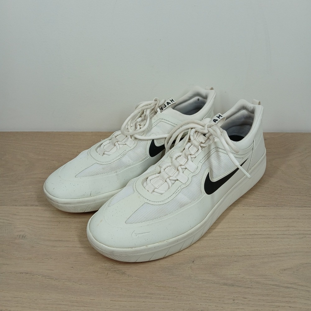 Nike SB Force 58 Premium Sneakers Mens 9 White Black Skate Low Top BV2078-100